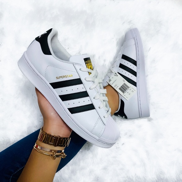 Adidas Shoes - *NEW* SUPERSTAR J